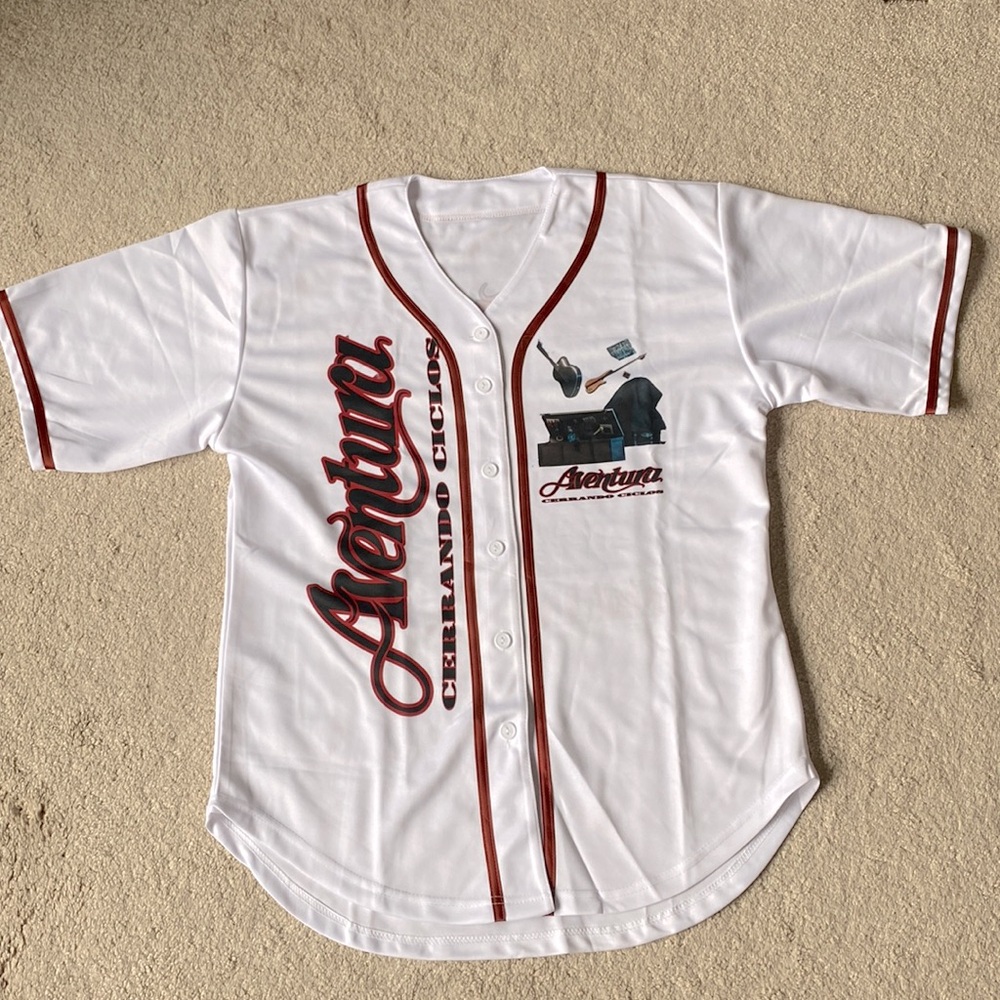 Aventura Cerrando Ciclos Tour 2024 Baseball Shirt